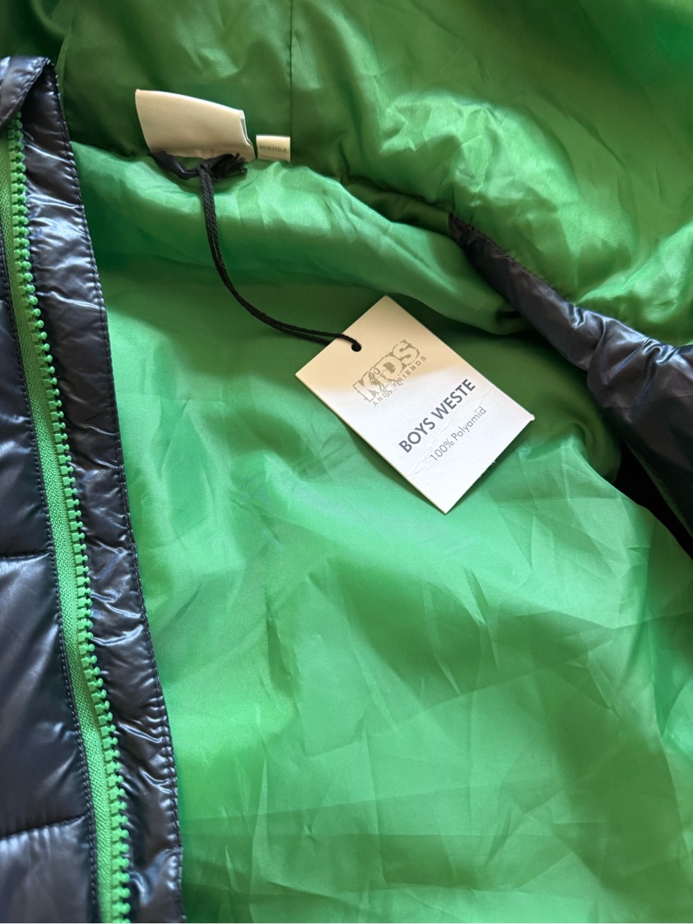 Kids & Friends Boys Hooded Puffer Vest | Navy & Green | NWT | Size 14–16 - Picture 2 of 7